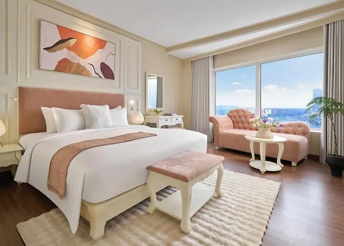 Silverland Jolie Hotel